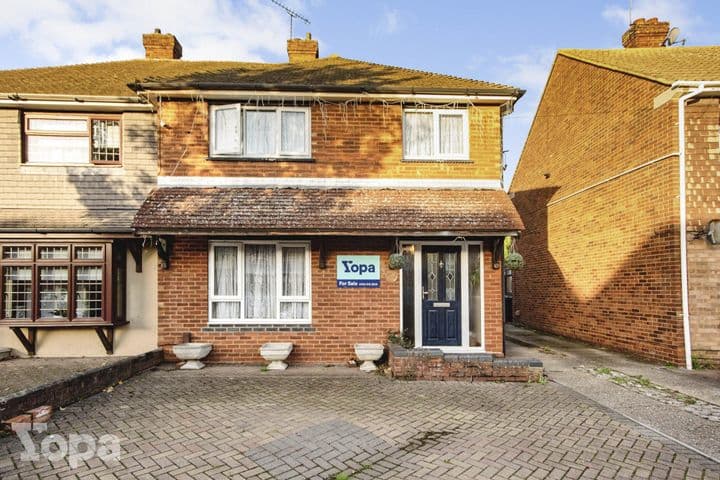 3 bedrooms house for sale in Gravesend, United Kingdom - Image 5