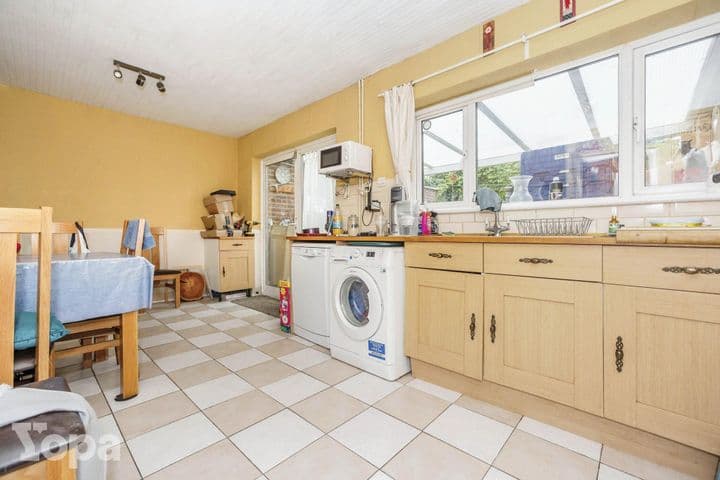 3 bedrooms house for sale in Gravesend, United Kingdom - Image 9