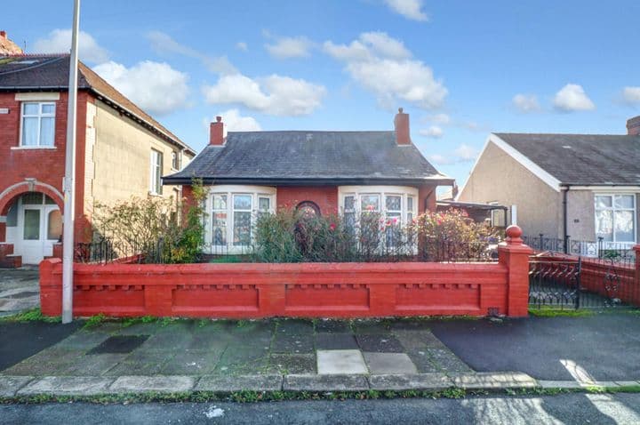 2 bedrooms house for sale in Blackpool, United Kingdom - Image 2