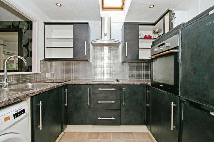 1 bedroom house for sale in Truro, United Kingdom - Image 9