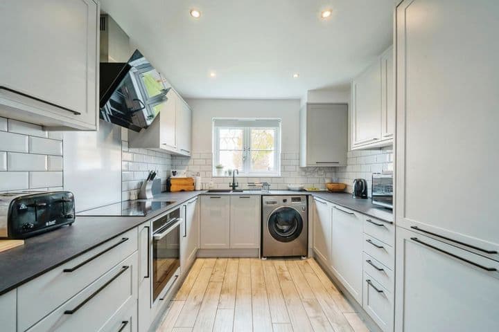 3 bedrooms house for sale in Warrington, United Kingdom - Image 9