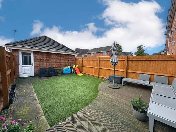 3 bedrooms house for sale in Warrington, United Kingdom - Image 3