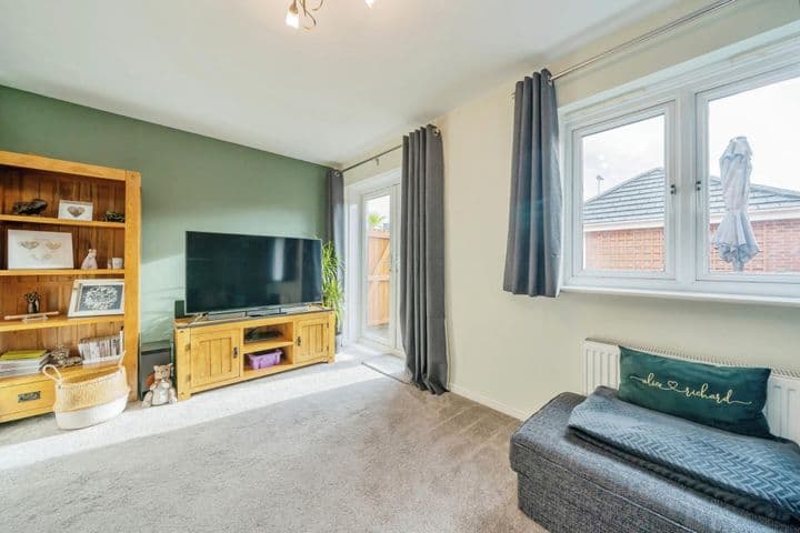 3 bedrooms house for sale in Warrington, United Kingdom - Image 5