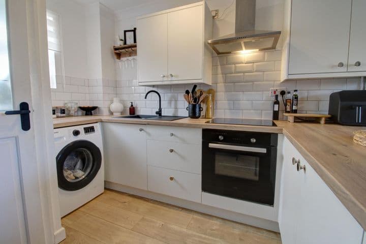 1 bedroom house for sale in Ipswich, United Kingdom - Image 3