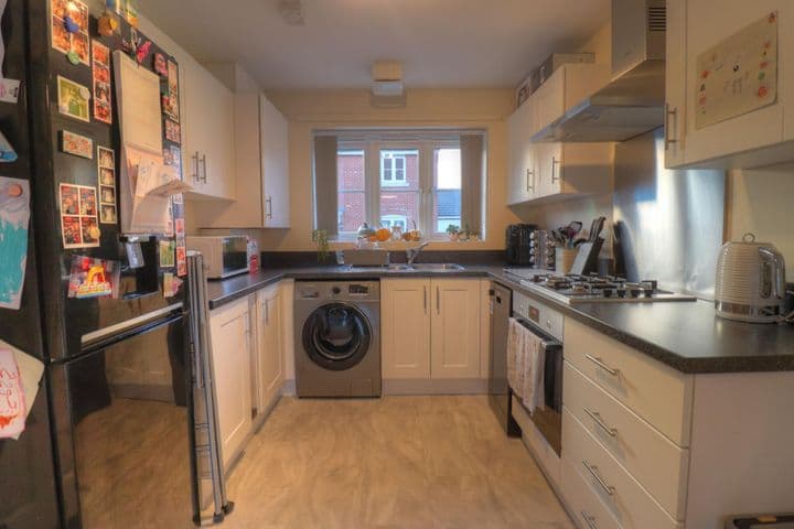 3 bedrooms house for sale in Leicester, United Kingdom - Image 7