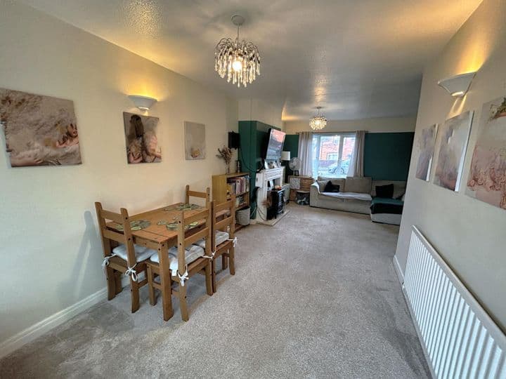 3 bedrooms house for sale in Swadlincote, United Kingdom - Image 4