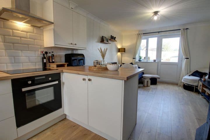 1 bedroom house for sale in Ipswich, United Kingdom - Image 8