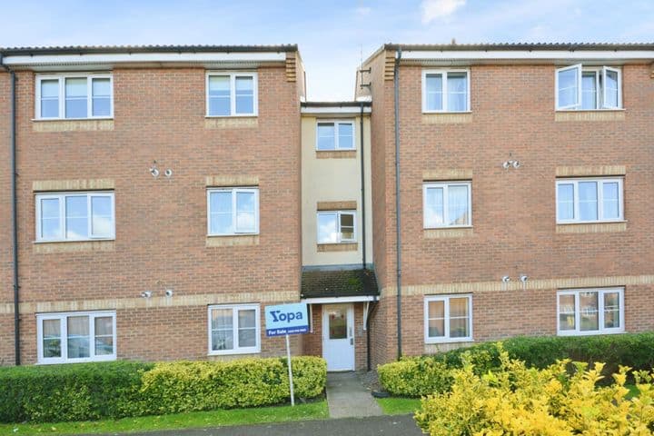 2 bedrooms apartment for sale in Hatfield, United Kingdom - Image 2