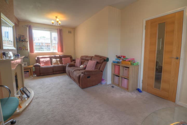 3 bedrooms house for sale in Leicester, United Kingdom - Image 5