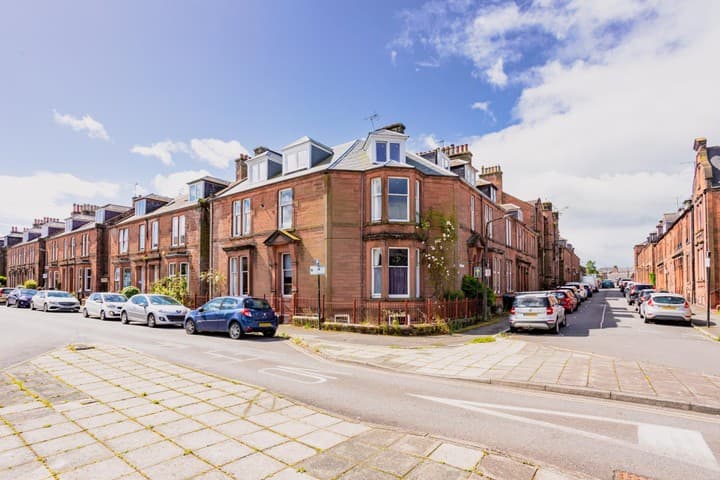 2 bedrooms apartment for sale in Dumfries and Galloway, United Kingdom - Image 17