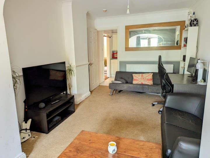 2 bedrooms apartment for sale in Torquay, United Kingdom - Image 5