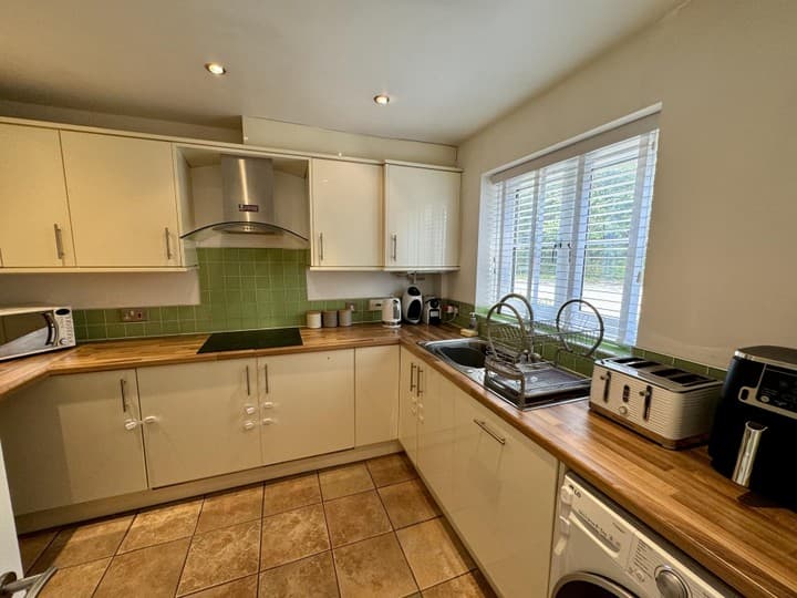 3 bedrooms house for sale in Solihull, United Kingdom - Image 5