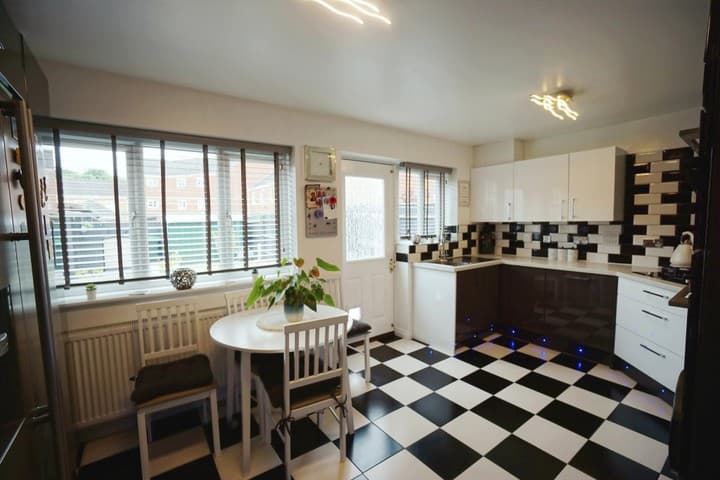 4 bedrooms house for sale in Tipton, United Kingdom - Image 8