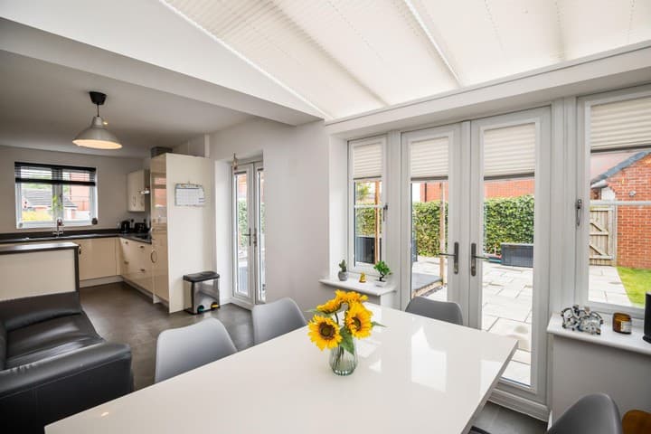 4 bedrooms house for sale in Chester, United Kingdom - Image 9