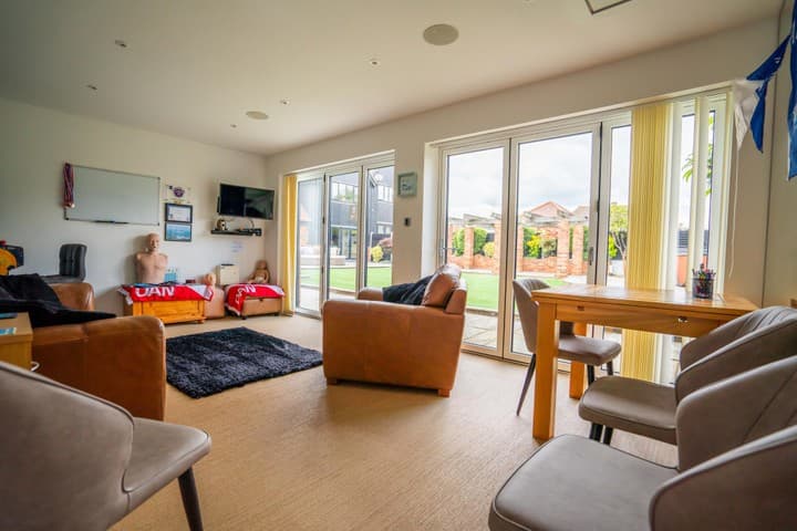 3 bedrooms house for sale in Romford, United Kingdom - Image 46