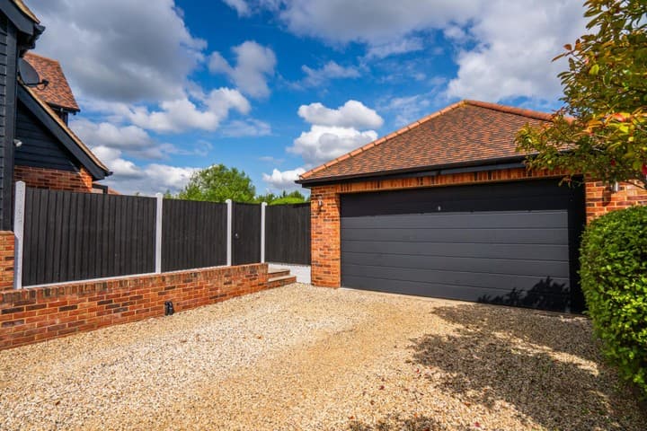 3 bedrooms house for sale in Romford, United Kingdom - Image 43