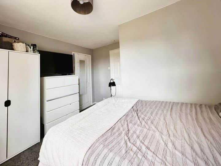 1 bedroom apartment for sale in Leeds, United Kingdom - Image 9