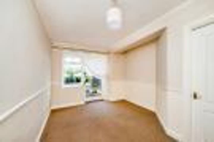 2 bedrooms apartment for sale in Torquay, United Kingdom - Image 6