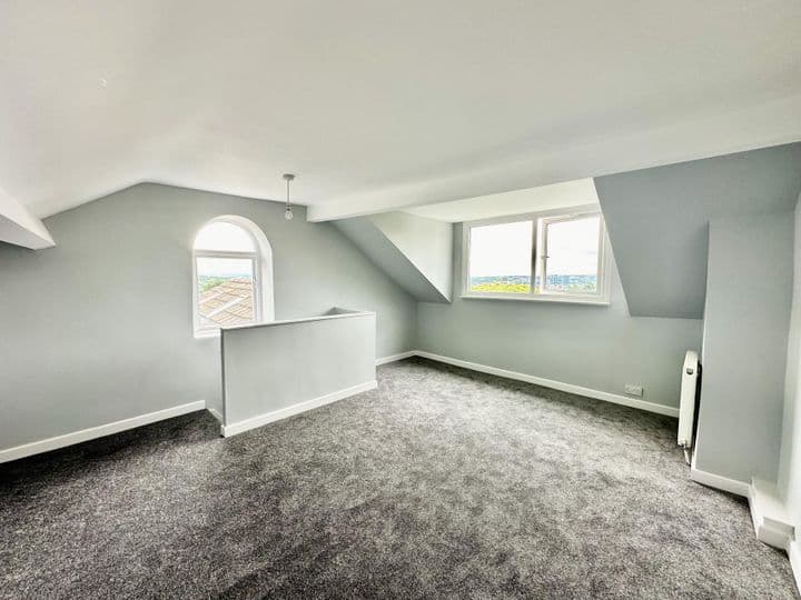 3 bedrooms house for sale in Sheffield, United Kingdom - Image 4