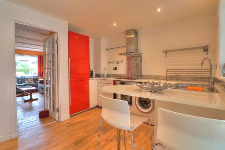 2 bedrooms house for sale in Glasgow, United Kingdom - Image 3