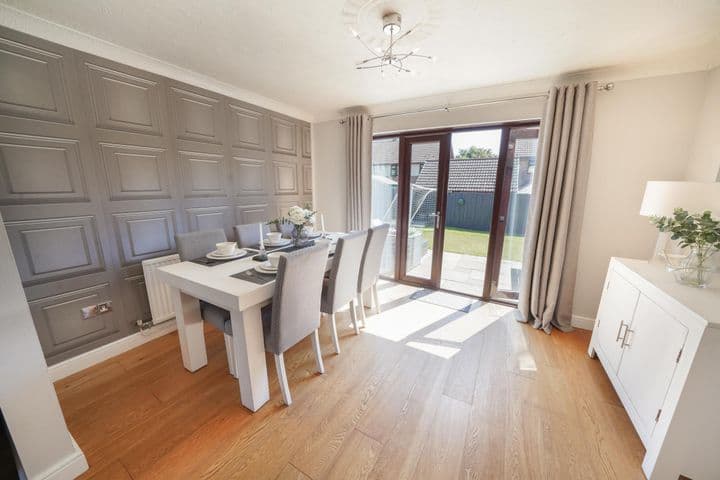 4 bedrooms house for sale in Swansea, United Kingdom - Image 7