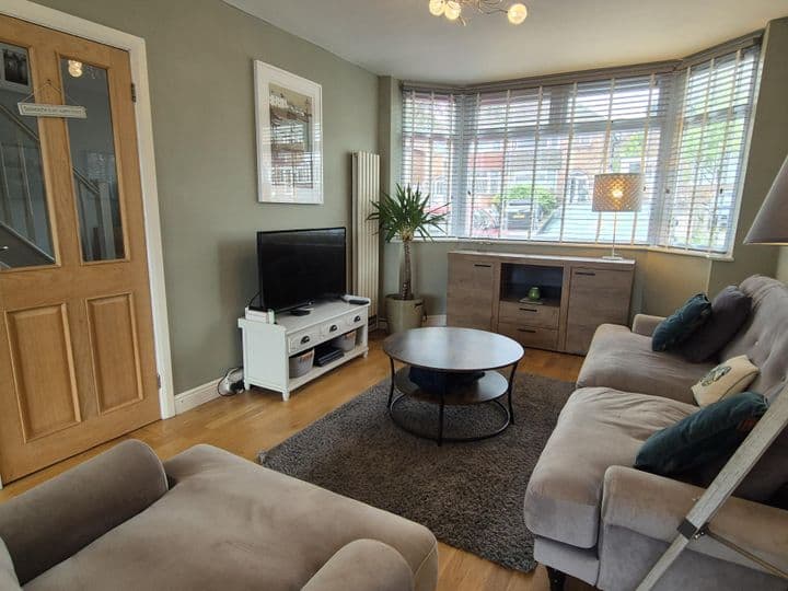 3 bedrooms house for sale in Birmingham, United Kingdom - Image 6