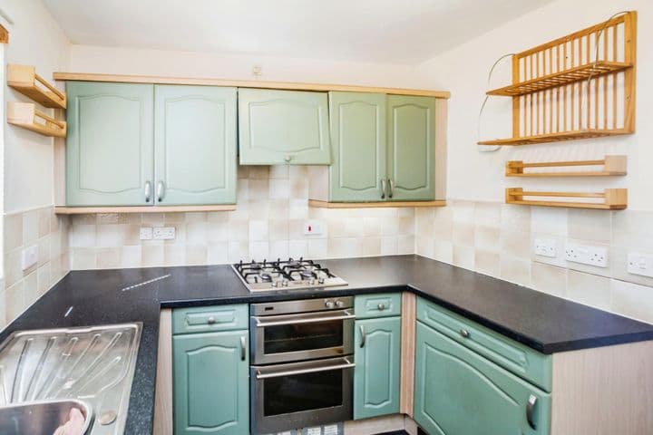 3 bedrooms house for sale in Huddersfield, United Kingdom - Image 4