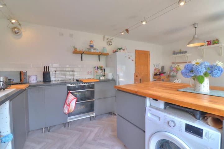 4 bedrooms house for sale in Glasgow, United Kingdom - Image 10