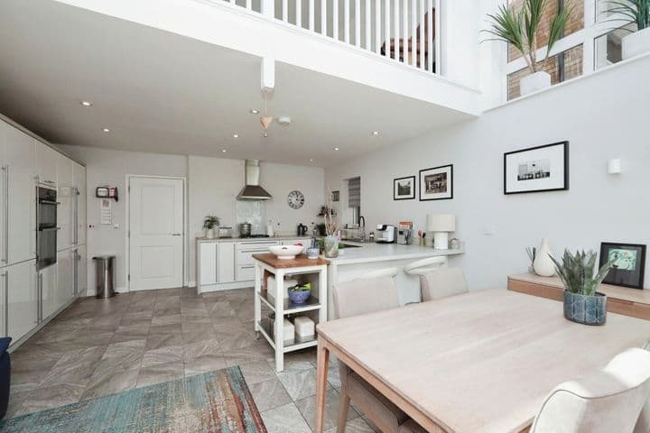 3 bedrooms house for sale in Ashford, United Kingdom - Image 7