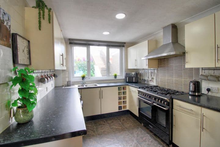 3 bedrooms house for sale in Newport, United Kingdom - Image 8