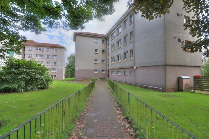 2 bedrooms apartment for sale in Glasgow, United Kingdom - Image 4