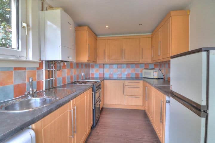 2 bedrooms apartment for sale in Glasgow, United Kingdom - Image 5