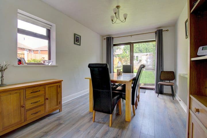 3 bedrooms house for sale in Walsall, United Kingdom - Image 6