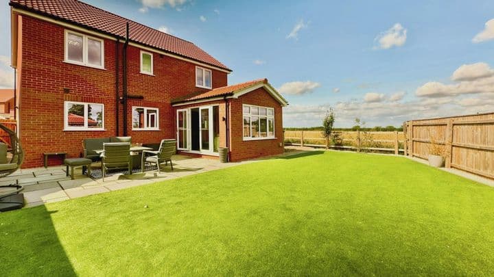 4 bedrooms house for sale in Branston, United Kingdom - Image 2