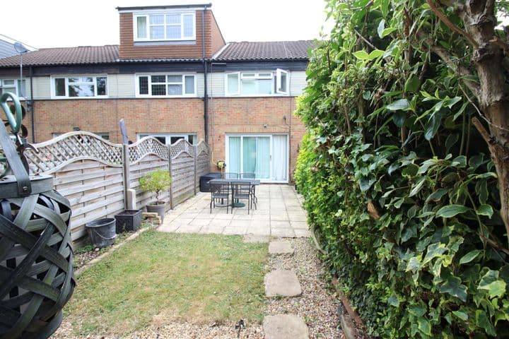 2 bedrooms house for sale in Uxbridge, United Kingdom - Image 12