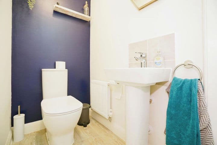 3 bedrooms house for sale in Hugglescote, United Kingdom - Image 3