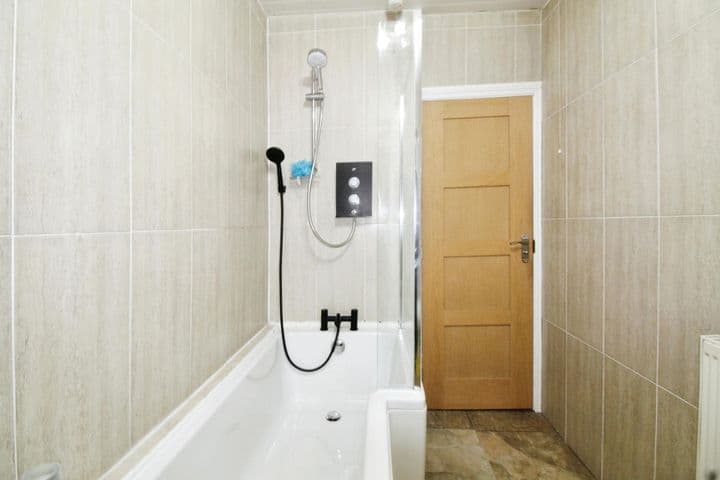 2 bedrooms house for sale in Bolton, United Kingdom - Image 12