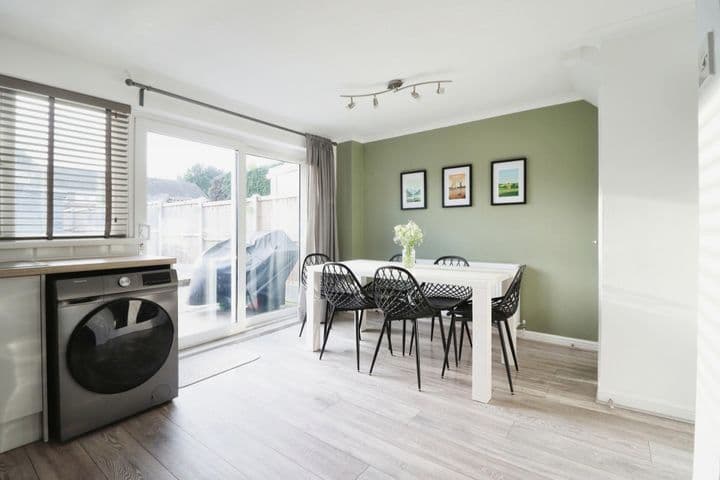 3 bedrooms house for sale in Chelmsford, United Kingdom - Image 7