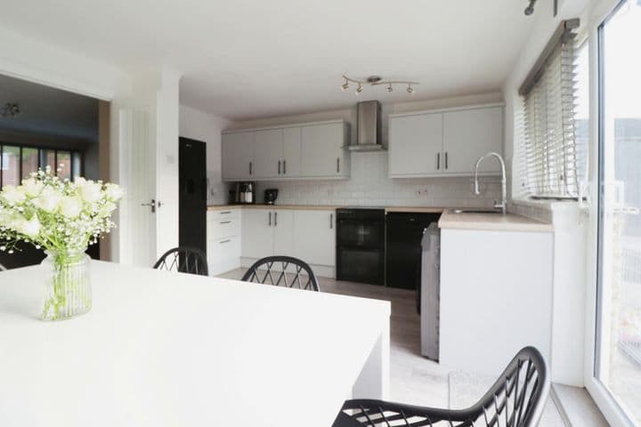 3 bedrooms house for sale in Chelmsford, United Kingdom - Image 9