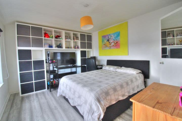 2 bedrooms house for sale in Basildon, United Kingdom - Image 7