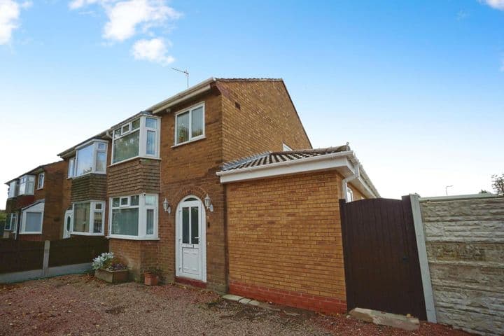 3 bedrooms house for sale in Willenhall, United Kingdom - Image 6