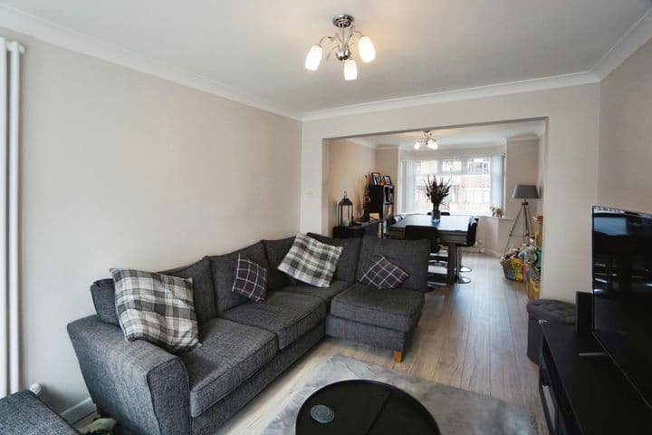 3 bedrooms house for sale in Willenhall, United Kingdom - Image 8