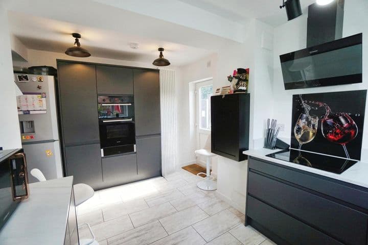 3 bedrooms house for sale in Willenhall, United Kingdom - Image 12