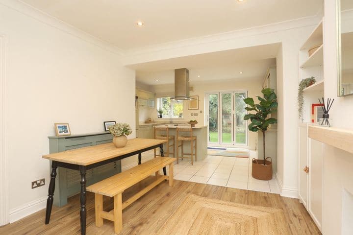 4 bedrooms house for sale in Bromley, United Kingdom - Image 10