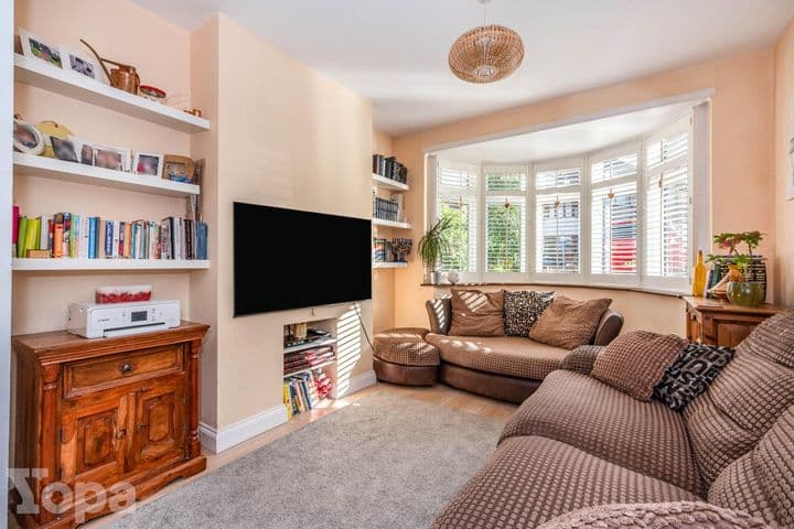 3 bedrooms house for sale in Dartford, United Kingdom - Image 3