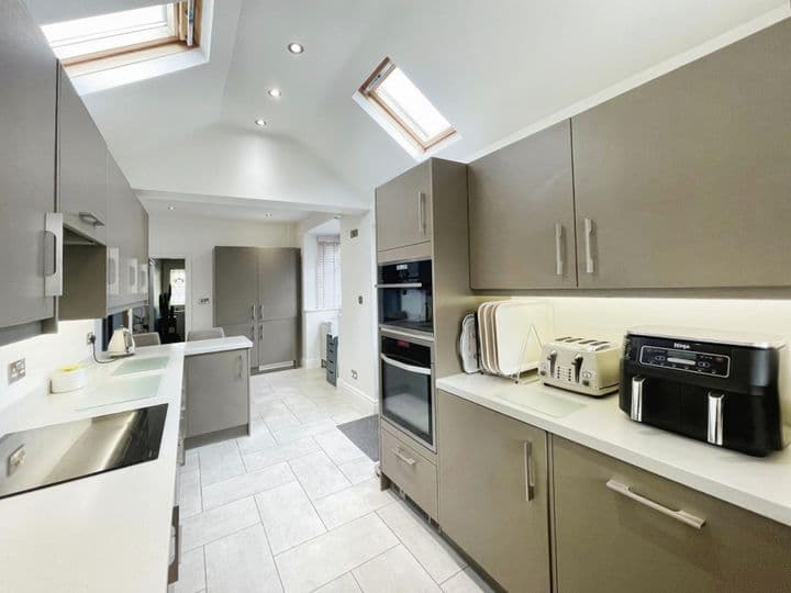 3 bedrooms house for sale in Liverpool, United Kingdom - Image 10