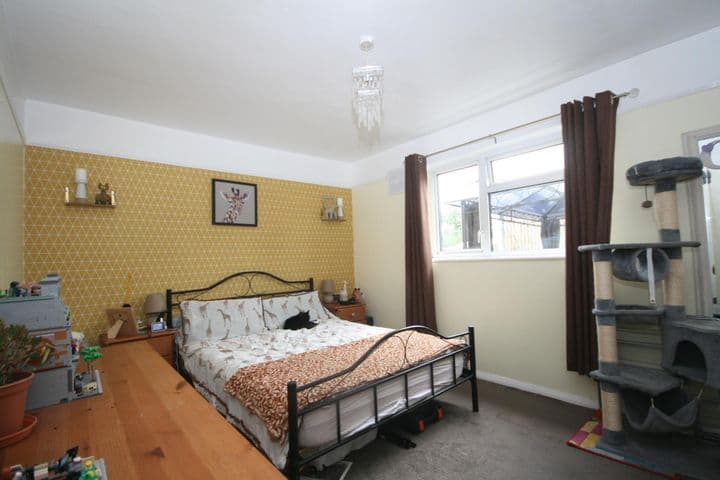 2 bedrooms apartment for sale in Ramsgate, United Kingdom - Image 9