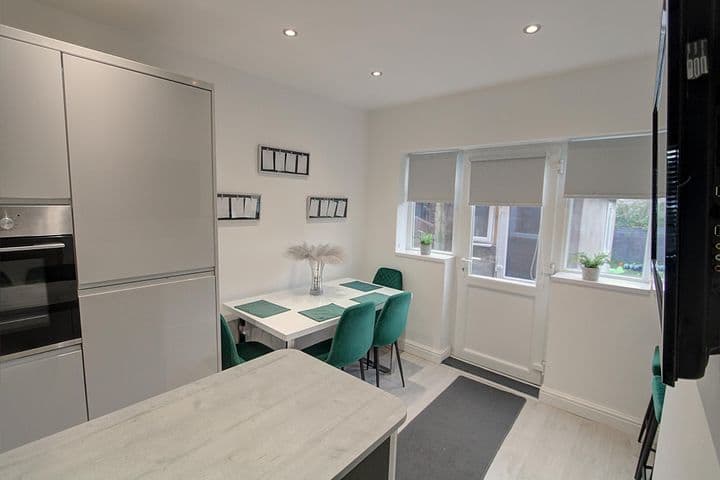 3 bedrooms house for sale in Sutton Coldfield, United Kingdom - Image 6