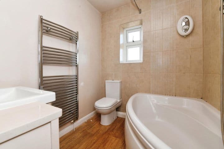 3 bedrooms house for sale in Chelmsford, United Kingdom - Image 8