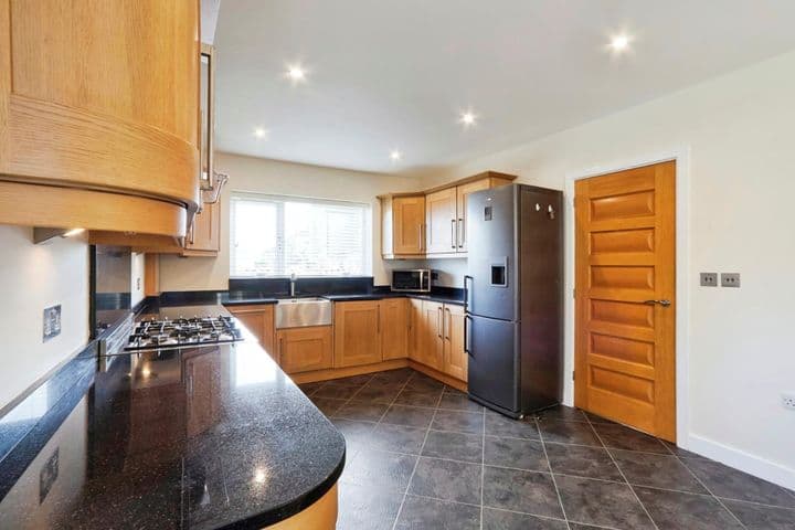 3 bedrooms house for sale in Bradford, United Kingdom - Image 5